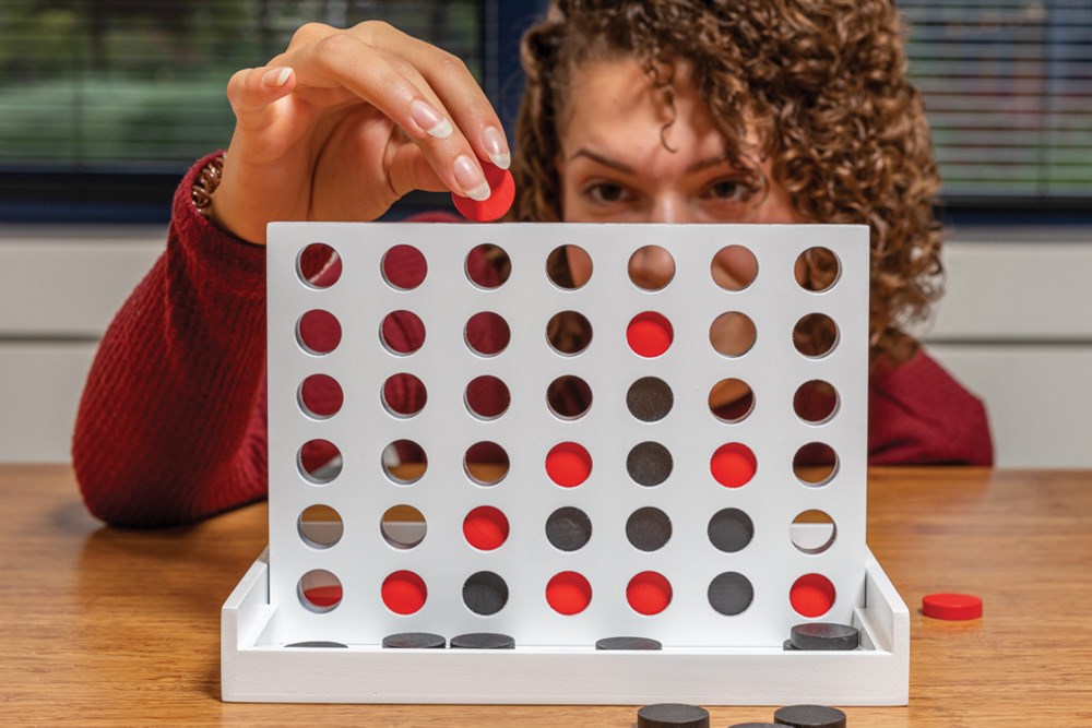 Connect Four Holzspiel